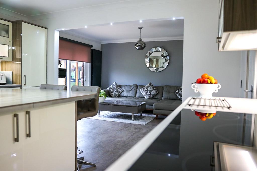 Kitchen/Family Room