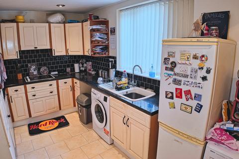 2 bedroom terraced house for sale, Thornaby Road, Thornaby TS17