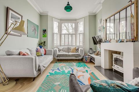 undefined, Musgrave Crescent, Eel Brook Common, London