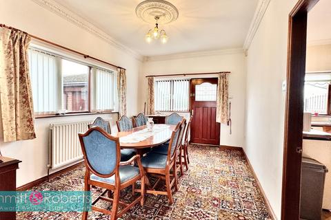 5 bedroom detached bungalow for sale, Penshaw Lane, Houghton le Spring, Tyne and Wear, DH4