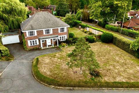 5 bedroom detached house for sale, Gadbridge Lane, Ewhurst