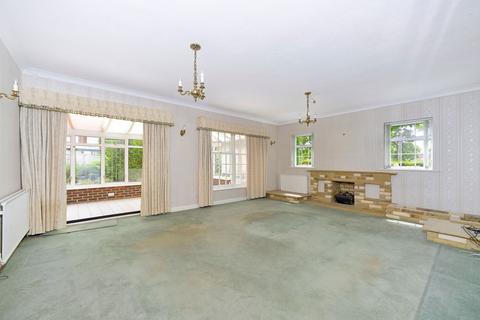5 bedroom detached house for sale, Gadbridge Lane, Ewhurst, GU6