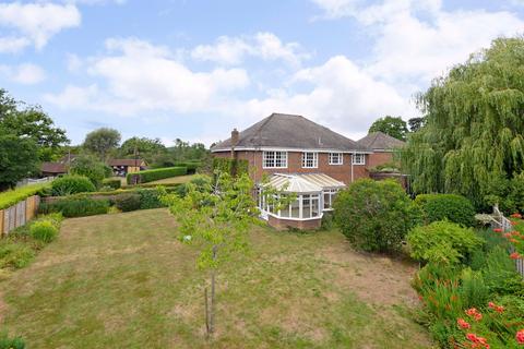 5 bedroom detached house for sale, Gadbridge Lane, Ewhurst, GU6
