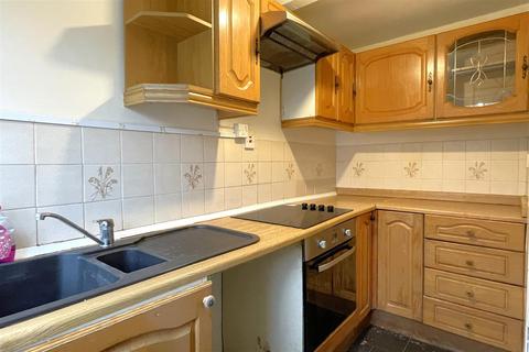 2 bedroom terraced house for sale, Regent Street, Bradford On Tone, Taunton