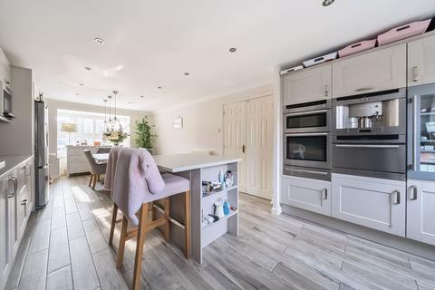 4 bedroom detached house for sale, Blackberry Way, Paddock Wood