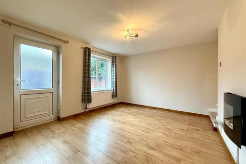 2 bedroom terraced house to rent, Broadoaks Close, Chesterfield