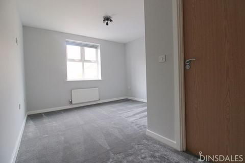 2 bedroom apartment to rent, Rowlands Close, Thornton, Bradford, BD13 3GJ