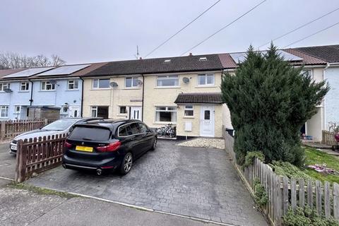 3 bedroom terraced house for sale, Poplars Close, Abergavenny