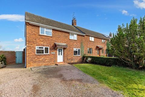 3 bedroom terraced house for sale, Radford Road, Rous Lench, WR11