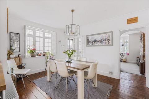 350 Hurst Road, Bexley, DA5 3LA