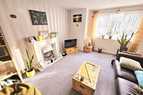 2 bedroom apartment for sale, Somerton Court, Short Heath Road, Erdington, Birmingham, B23 7AA