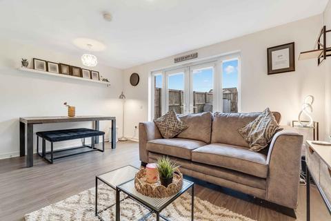 8 Brora Crescent, Kilmarnock, KA3 1AF
