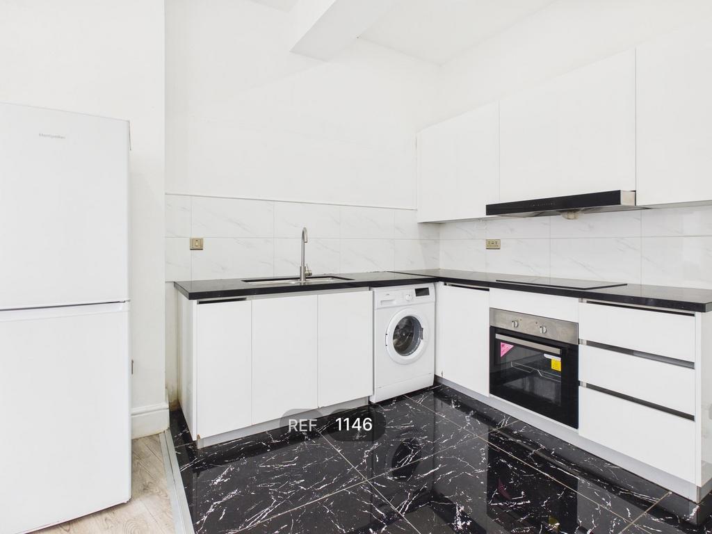 Kitchen &amp; Living area