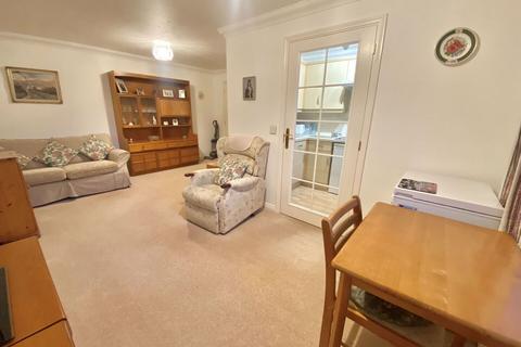 1 bedroom flat for sale, Trinity Street, Fareham PO16