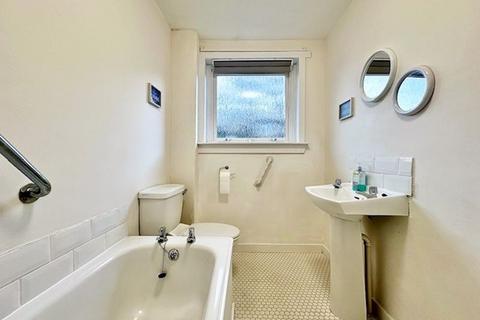5 Dailly Road, Maybole, KA19 7AX