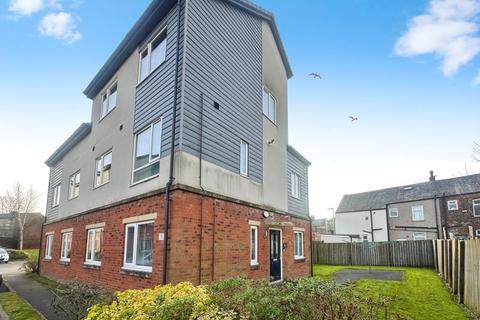 2 bedroom apartment for sale, Pine Street, Heywood