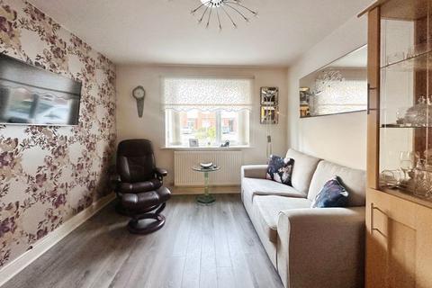 2 bedroom apartment for sale, Pine Street, Heywood