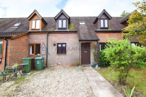 2 bedroom terraced house to rent, Aylesbury HP18