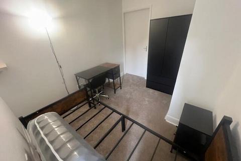 1 bedroom in a house share to rent, Horsley Street, Wibsey