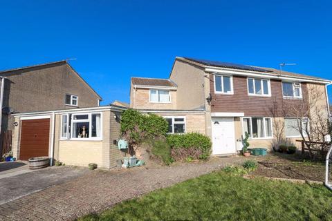 4 bedroom semi-detached house for sale, Saxby Close, Clevedon