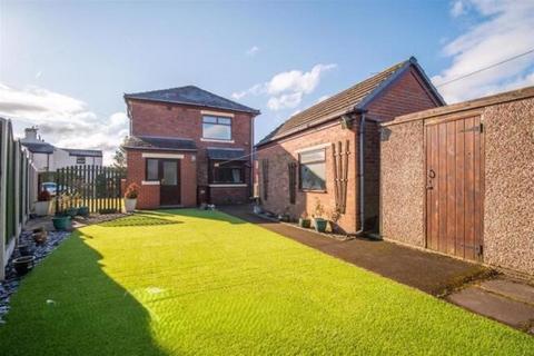 2 Giller Drive, Penwortham, Preston, PR1 9LT