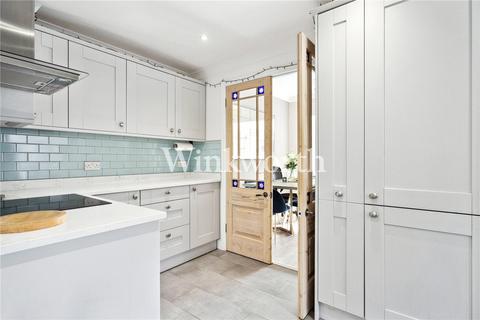 1 bedroom apartment for sale, Osborne Road, London, N13