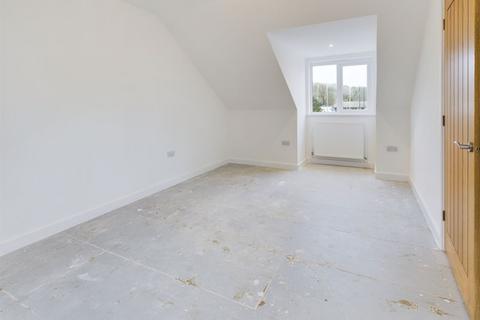 Merriporth, 23a Meneth, Gweek, Helston, TR12 6UW