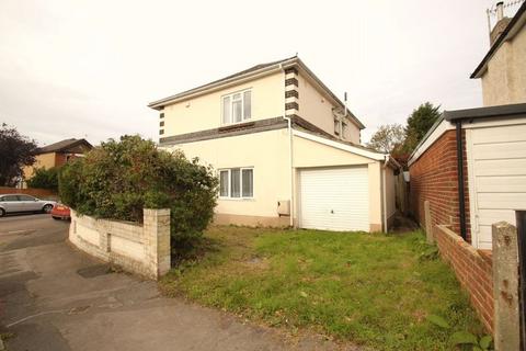 7 bedroom house to rent, Ripon Road, Bournemouth BH9