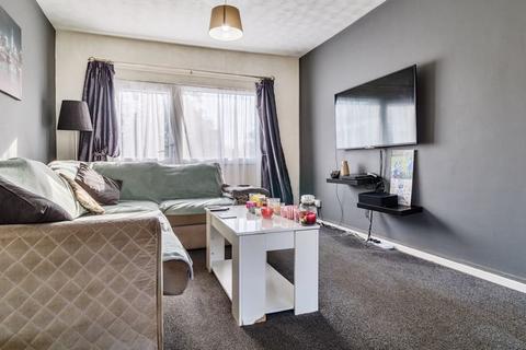 1 bedroom flat for sale, Northdown Road, Hatfield