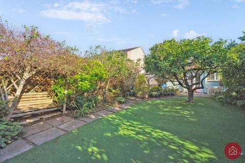 3 bedroom cottage for sale, Main Road, Witney OX29