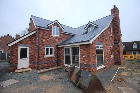 4 bedroom detached house for sale, Waen Lane, Oswestry