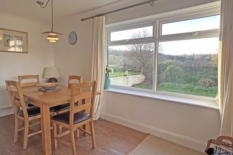 2 bedroom semi-detached house to rent, Harepath Hill, Seaton