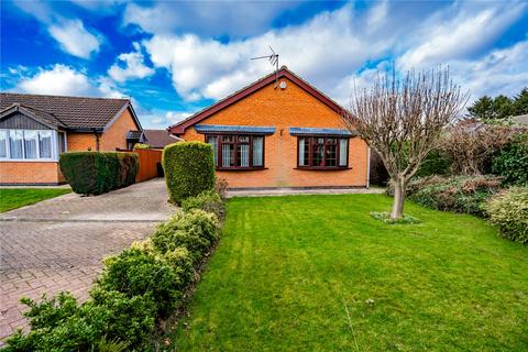 3 bedroom bungalow for sale, Ledbury Drive, New Waltham, Grimsby, Lincolnshire, DN36