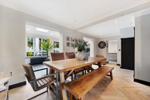 5 bedroom semi-detached house for sale, Hall Lane, Horsforth, Leeds, West Yorkshire, LS18