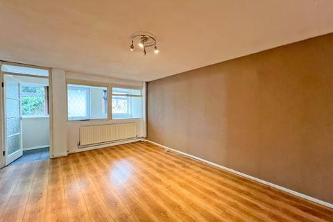 1 Broadway, Finchfield, Wolverhampton, WV3 9HG