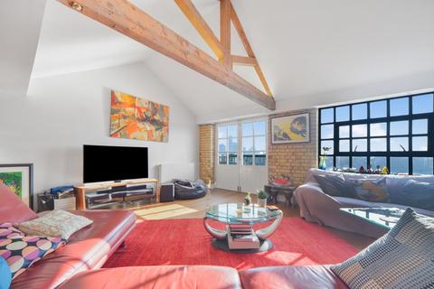 2 bedroom penthouse for sale, Wapping Wall London E1W