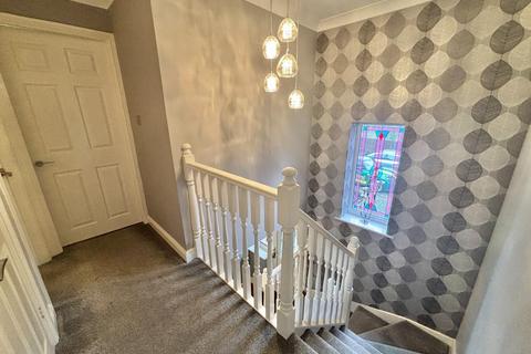 26 Camelot Way, Northampton, NN5 4BG