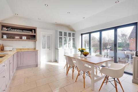 undefined, Frittenden Road, Staplehurst, Kent, TN12 0DH