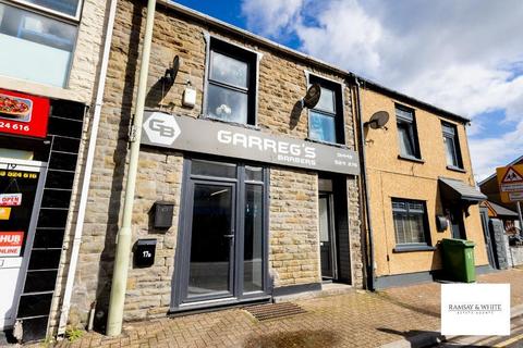 Shop to rent, Penrhiwceiber Road, Mountain Ash, CF45 3SP