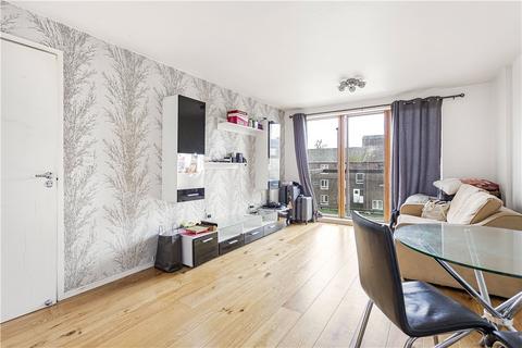 undefined, London Road, Isleworth, TW7