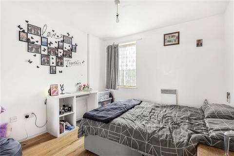 undefined, London Road, Isleworth, TW7