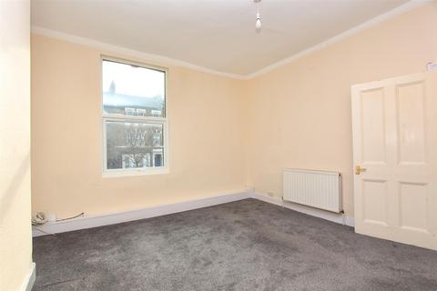 2 bedroom flat to rent, Brooke Road, London E5