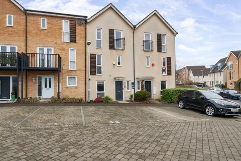 3 bedroom terraced house for sale, Austin Way, Bracknell, Berkshire