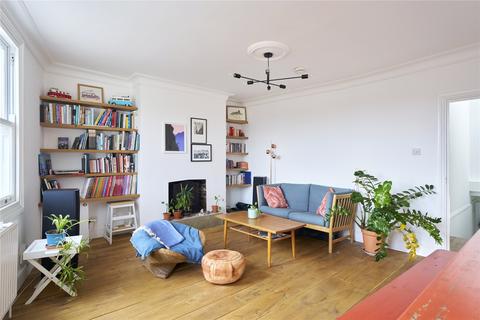 2 bedroom duplex for sale, Goldsmiths Row, Hackney E2