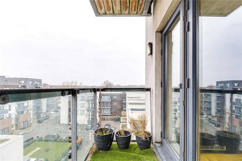 2 bedroom apartment for sale, Guide £500,000 - £525,000 Biggs Square, Hackney E9