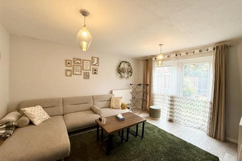 165 Whitehall Road, Uxbridge, UB8 2DS