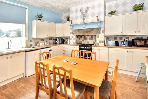 4 bedroom terraced house for sale, Cobden Road, Leeds, West Yorkshire