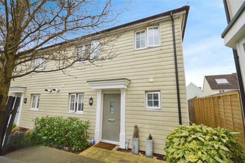 3 bedroom end of terrace house for sale, Farmer Close, Little Canfield, Essex, CM6