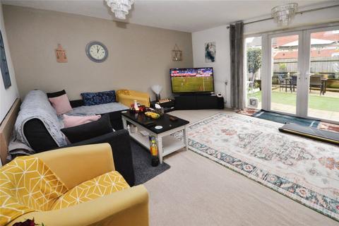 3 bedroom end of terrace house for sale, Farmer Close, Little Canfield, Essex, CM6