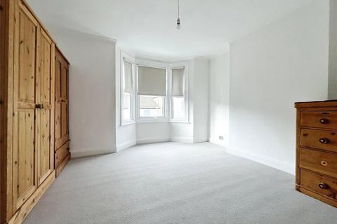 132 Brookdale Road, London, SE6 4JN